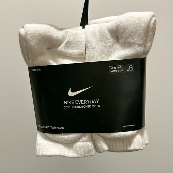 Dri Fit Nike Crew Socks 6 Pack  Offers Welcome and Free Shipping - Picture 1 of 6